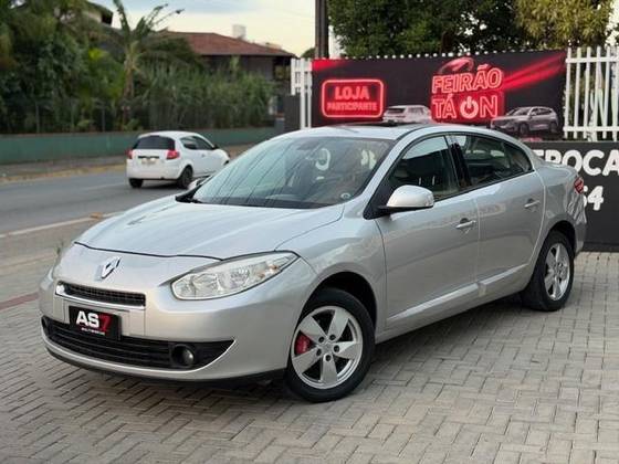 RENAULT FLUENCE 2.0 DYNAMIQUE 16V FLEX 4P AUTOMÁTICO